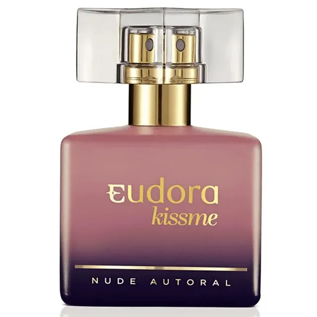 Kiss Me Nude Autoral